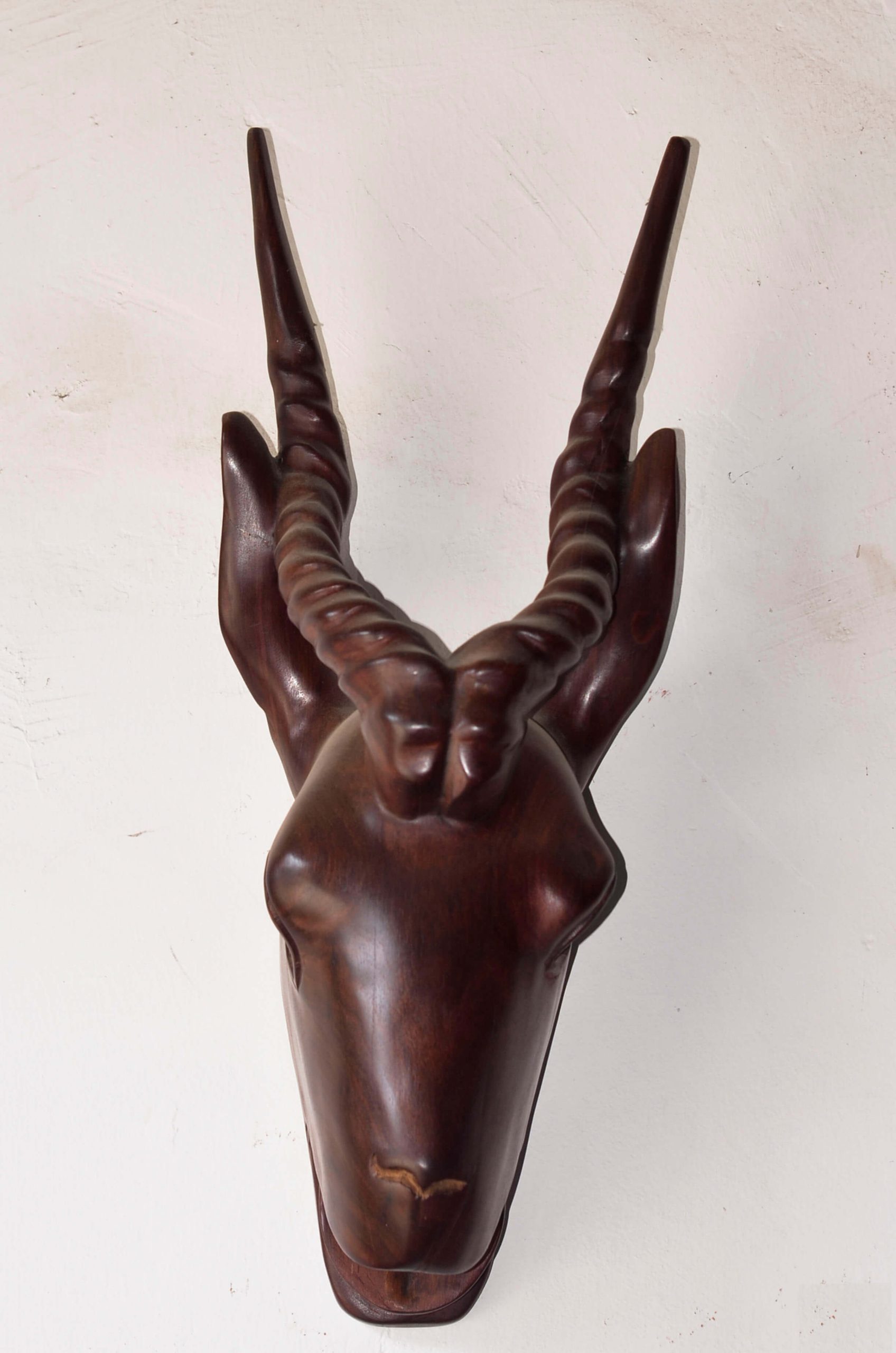 Hand-Carved Wooden Antelope Head Wall Sculpture – African Safari Animal Wall Décor